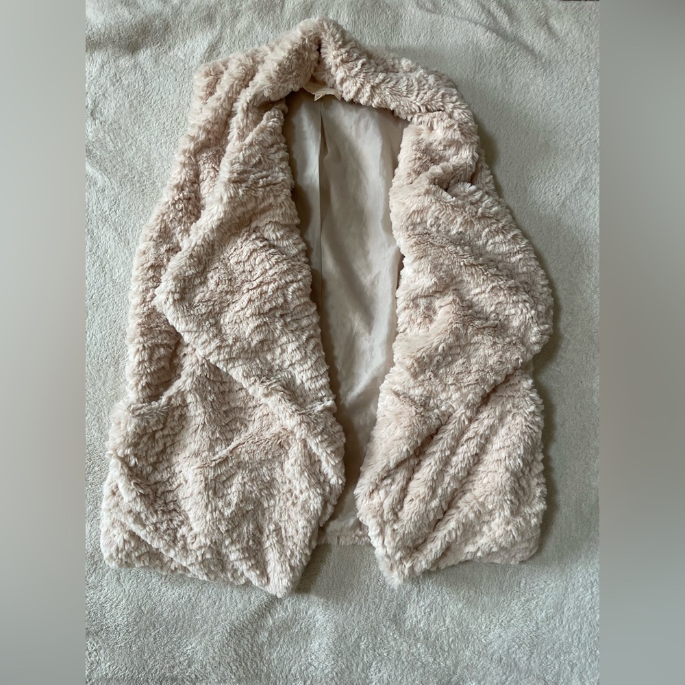 Altar’d State Fuzzy Vest